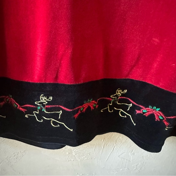 Karen Scott Christmas Top - Picture 5 of 8